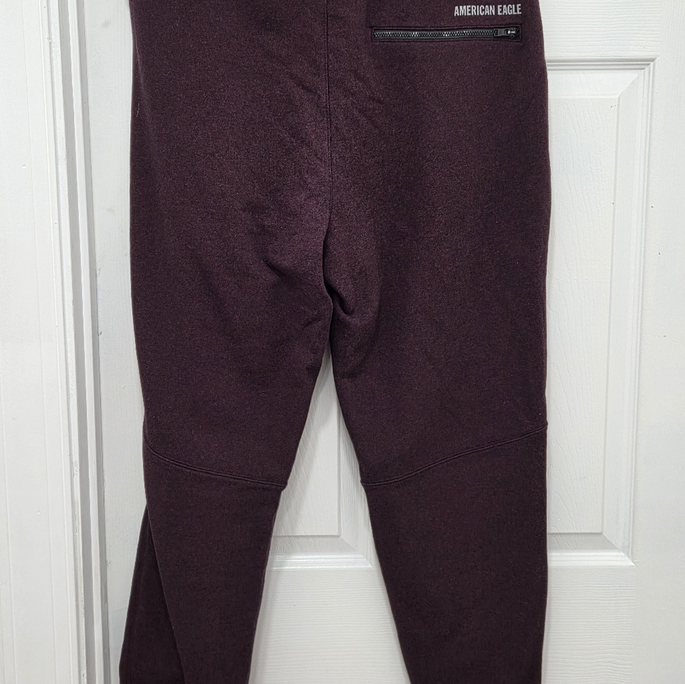 American Eagle Fleece Dark Plum Jogger Pants Mens  Active Loungewear Sz Large - Picture 7 of 16